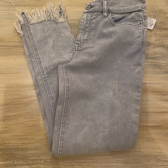 Free People Denim - Free People Great Height skinnies-NWT- size 27